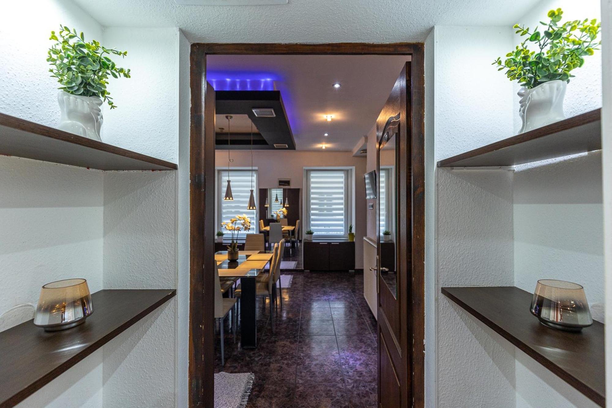 City Vibes Apartment - 3 Bdrms Budapest Exterior photo