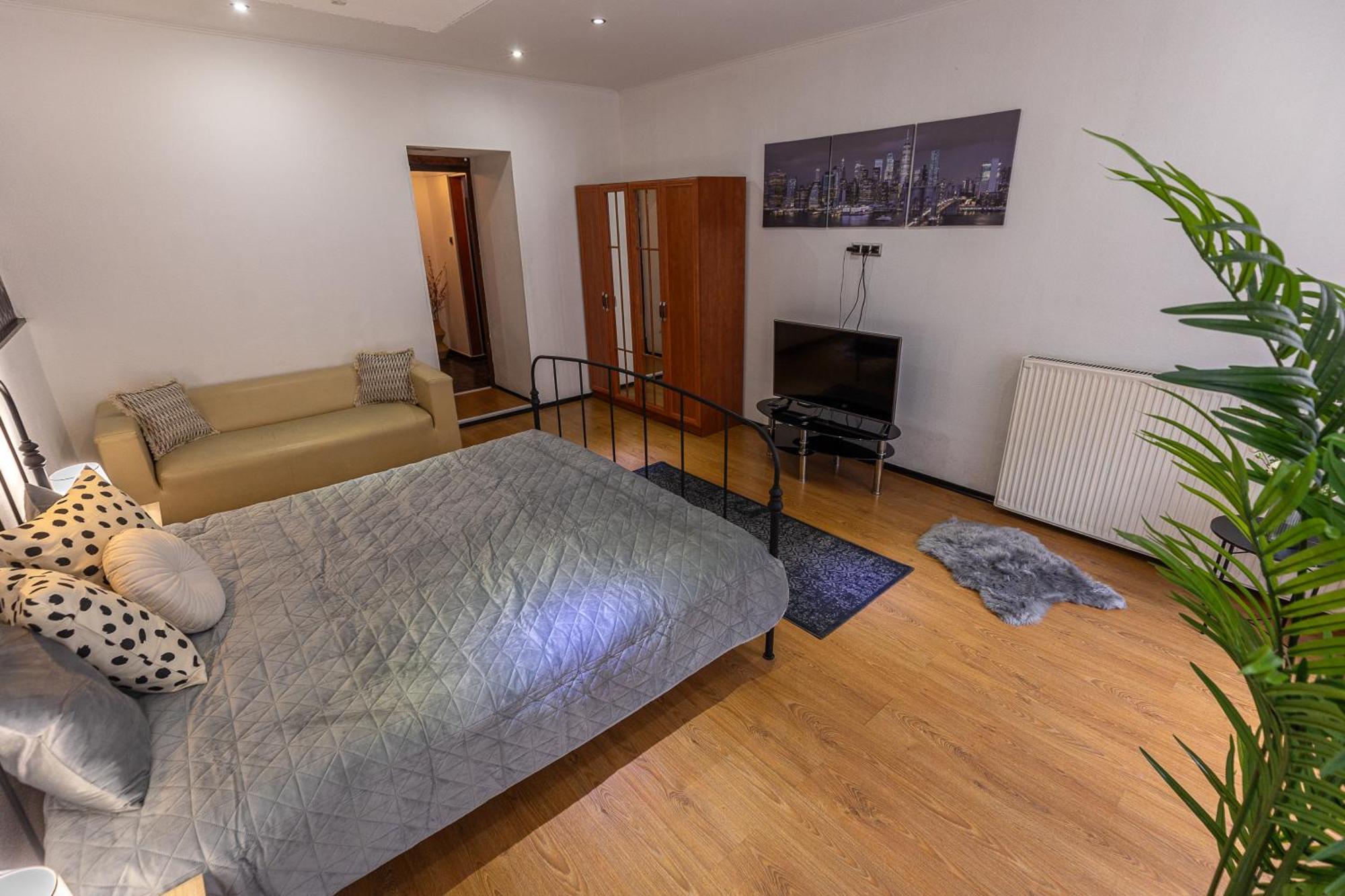 City Vibes Apartment - 3 Bdrms Budapest Exterior photo