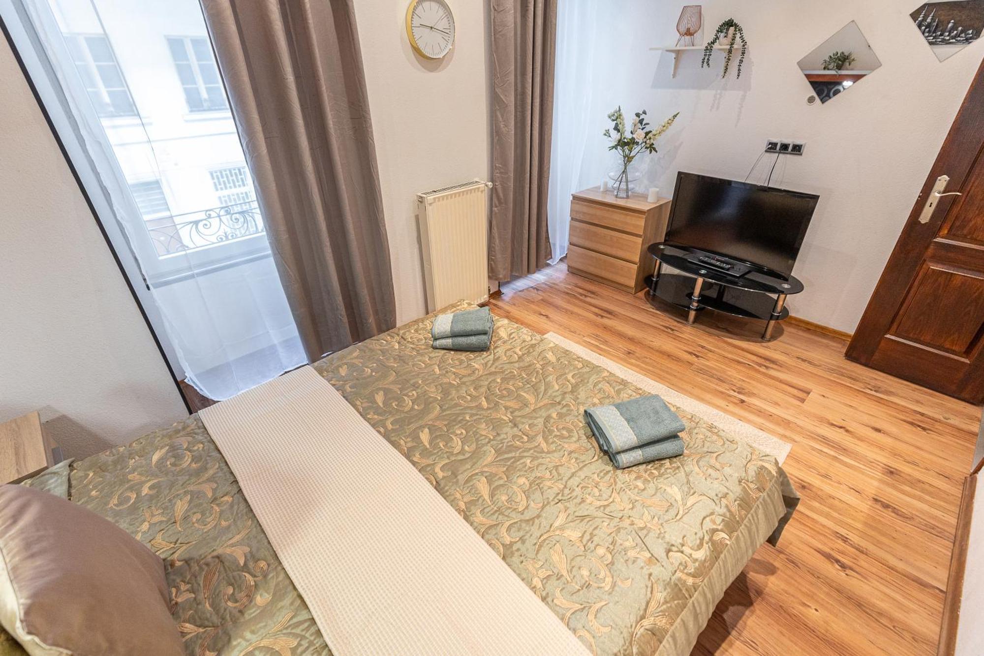 City Vibes Apartment - 3 Bdrms Budapest Exterior photo